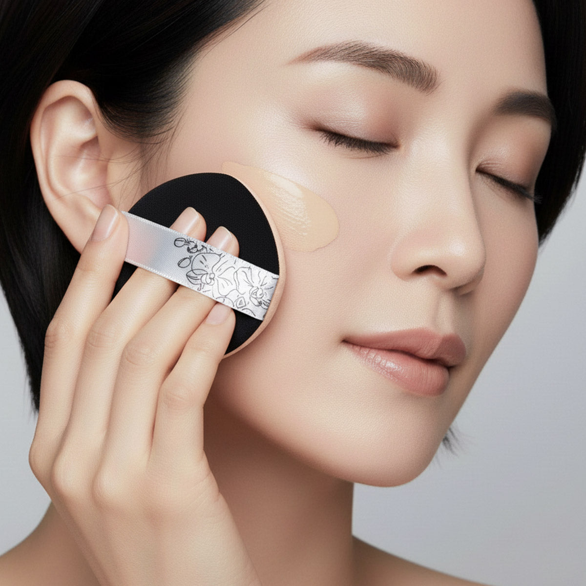 MOTOKO FIT FOUNDATION｜大人の肌・年齢肌の悩みをカバーする